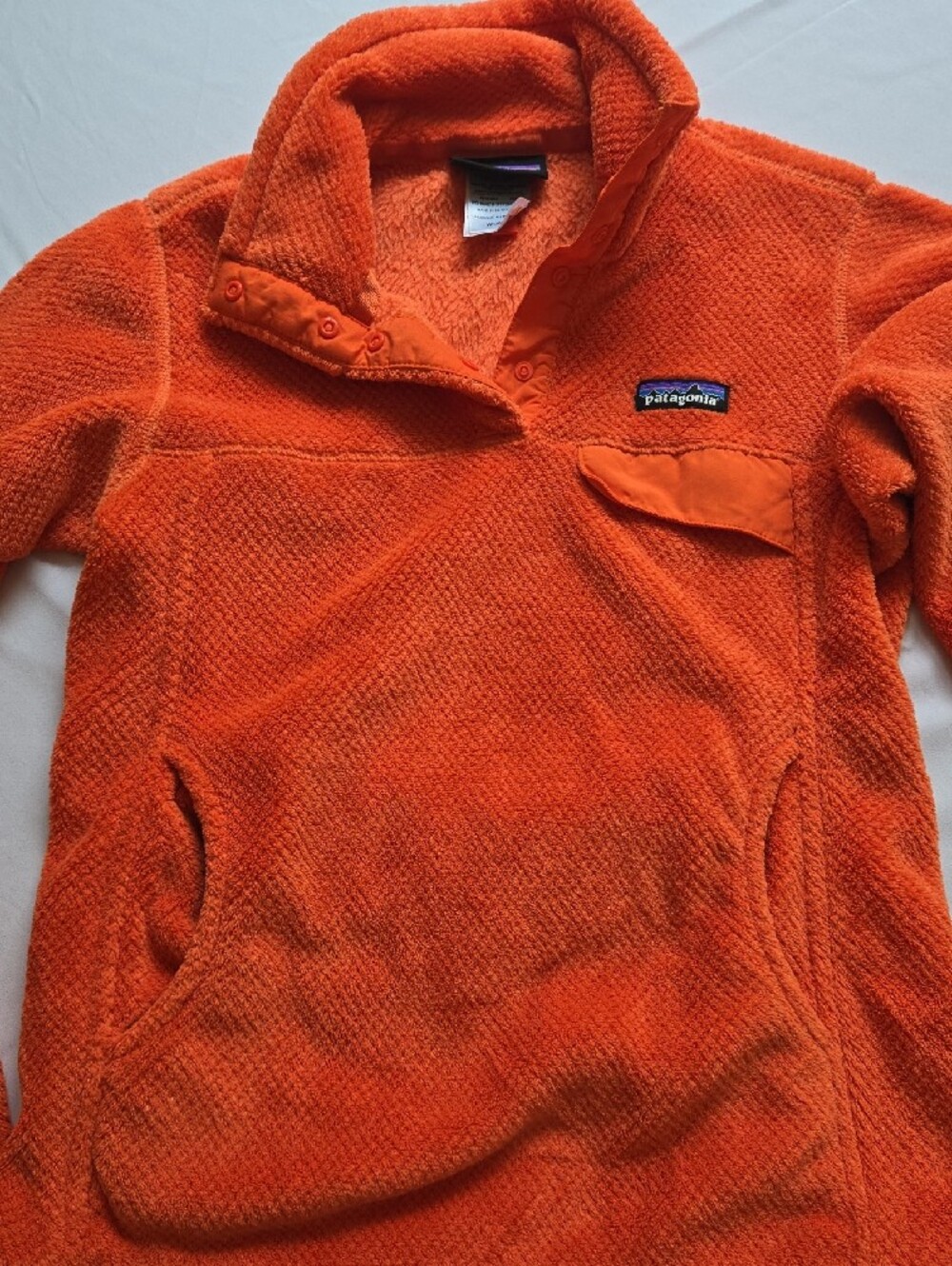 Patagonia Women's Bright Orange Snap-Placket Fleece Pullover - Picture 4 of 4